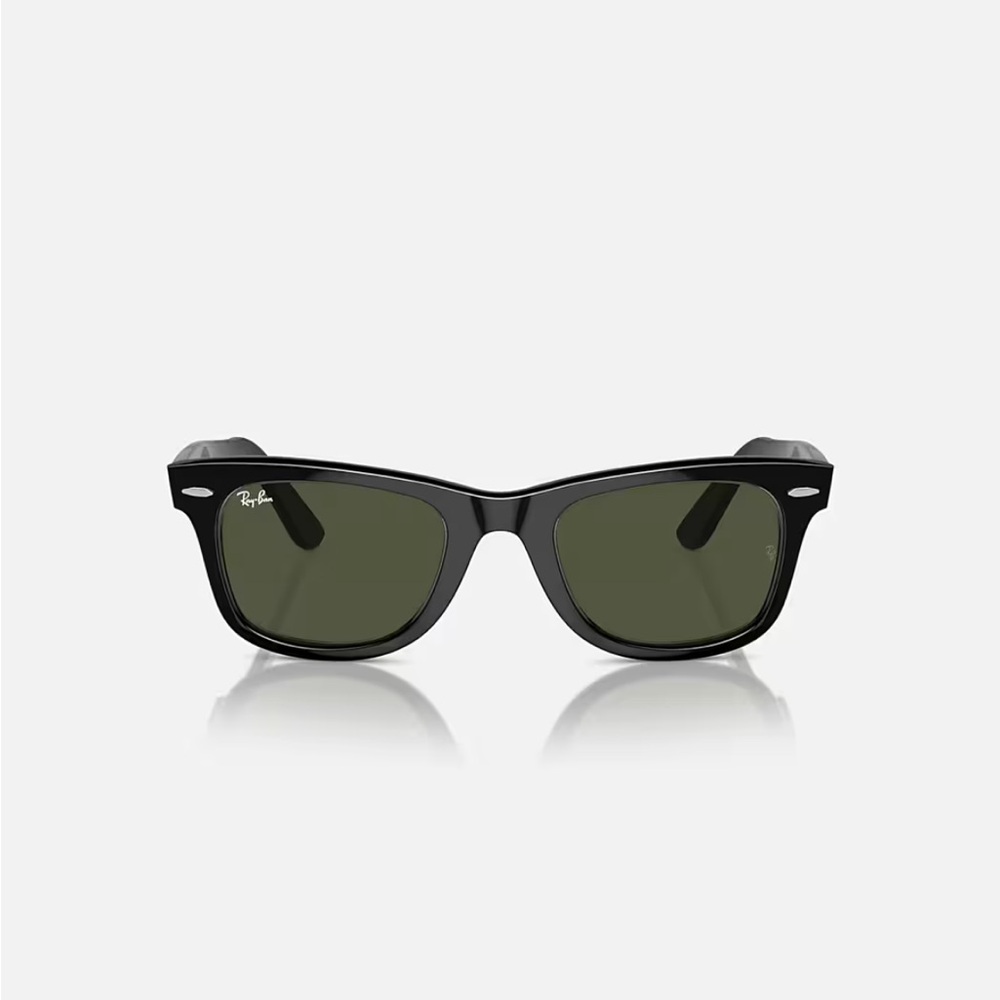 Ray-Ban Black Sunglasses with Green Lenses